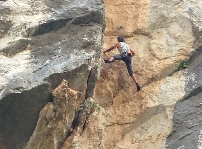 Casa Vacanza Escher Nyaraló